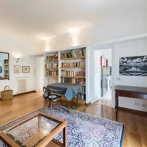 Quiet Apartmenttrastevere Apartamento